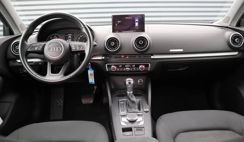 
								Audi A3 30TDI full									