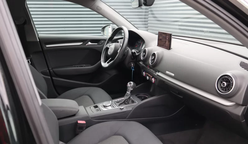 
								Audi A3 30TDI full									