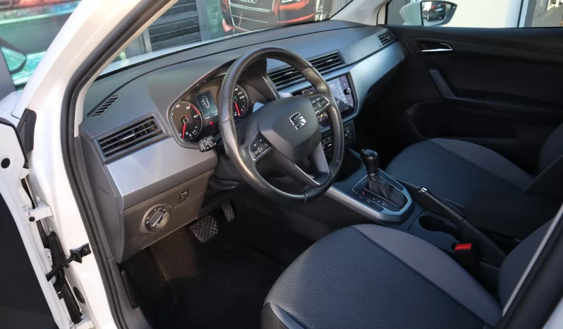 
								Seat Arona full									
