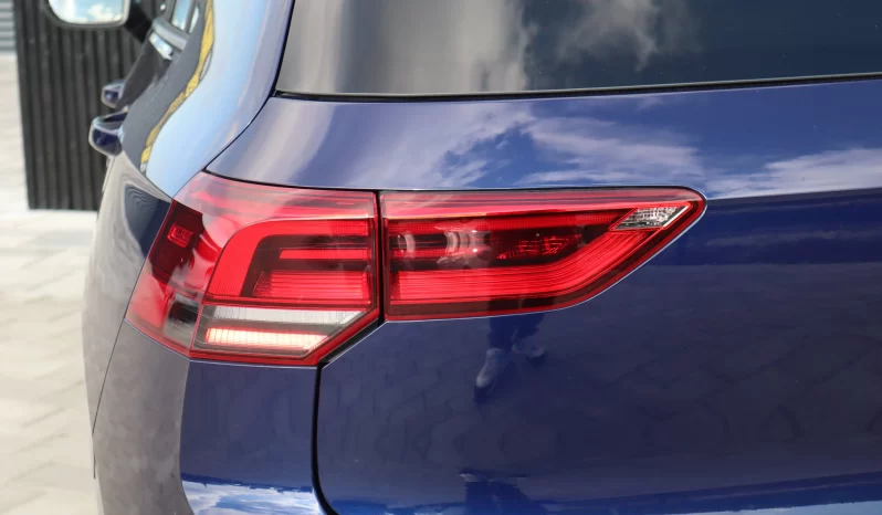 
								Golf 8 full									