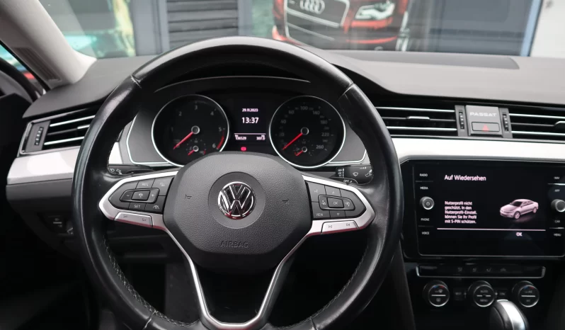 
								Passat full									