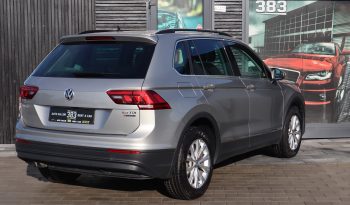 
										TIGUAN full									