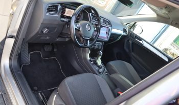 
										TIGUAN full									