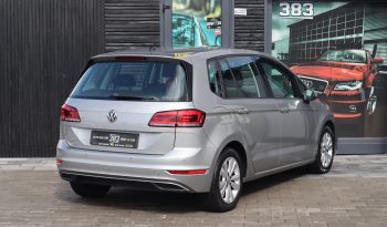 
										Golf Sportsvan full									
