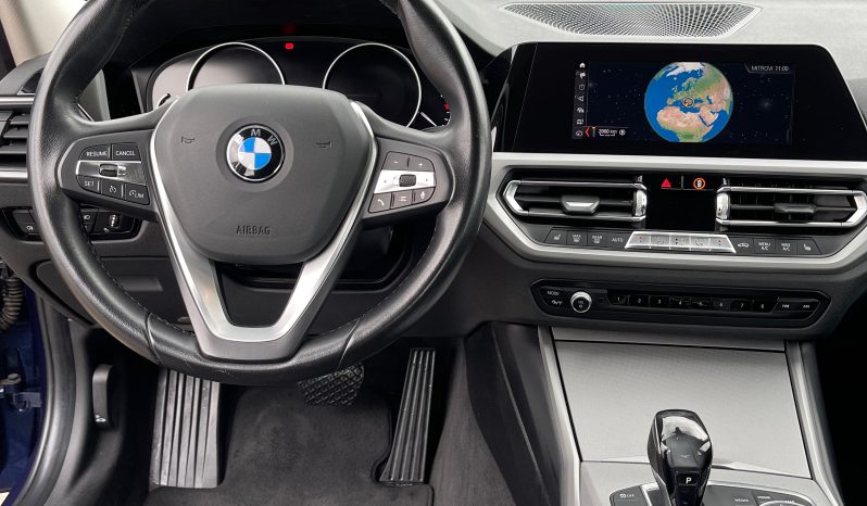 
								BMW 320 full									